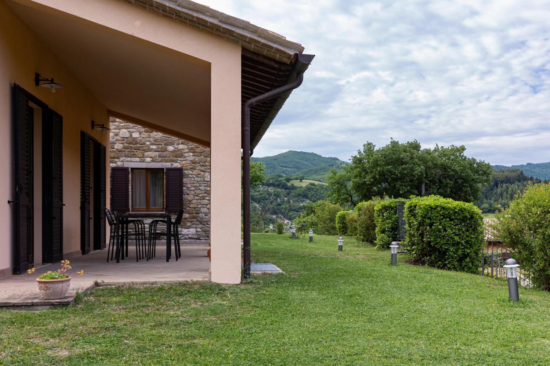 Relais Parco Del Subasio Villa Piano Delle Pieve Exterior foto