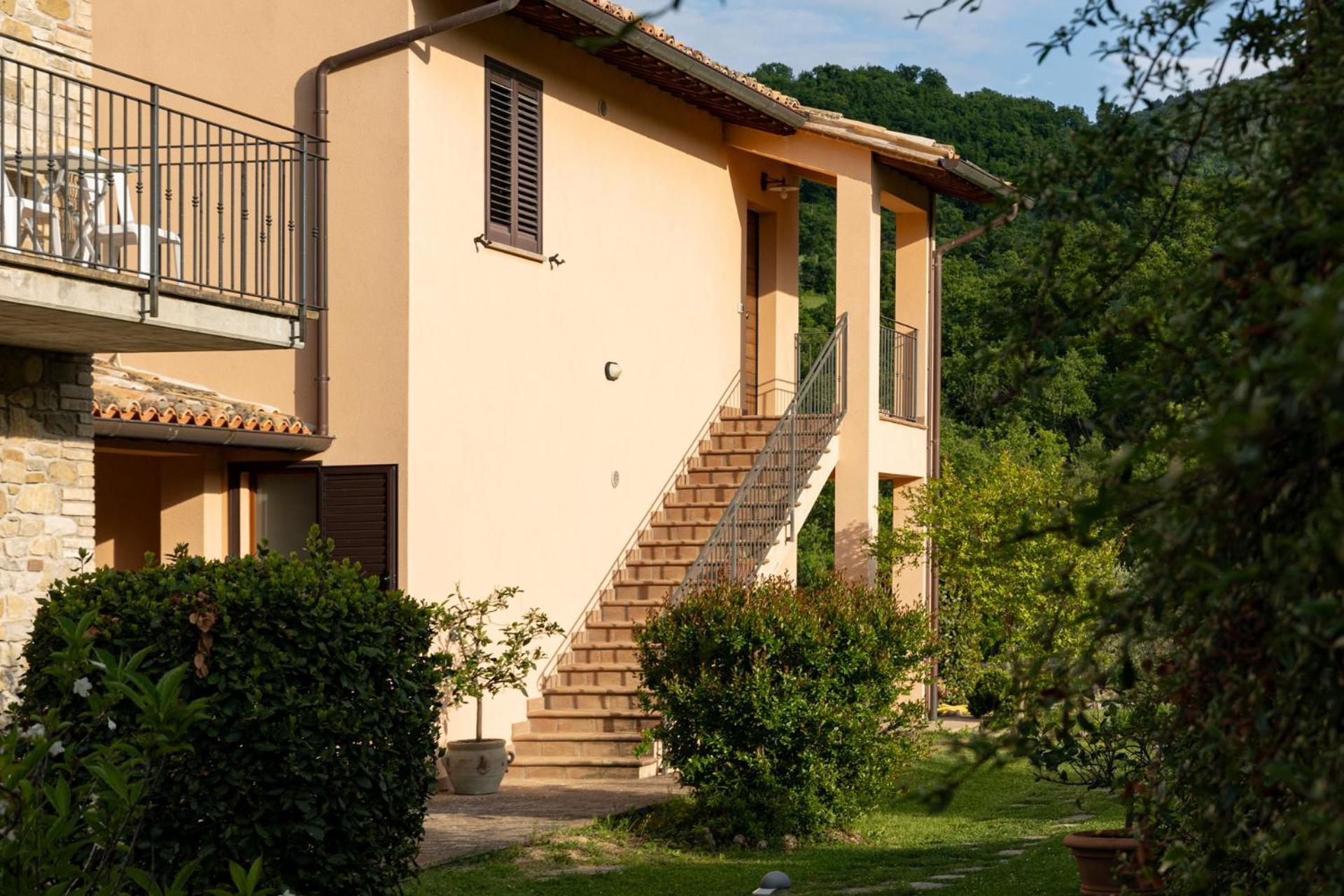 Relais Parco Del Subasio Villa Piano Delle Pieve Exterior foto